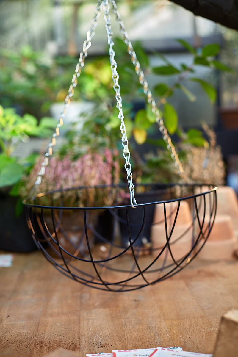 Ampler, sort metal, i 3 størrelser